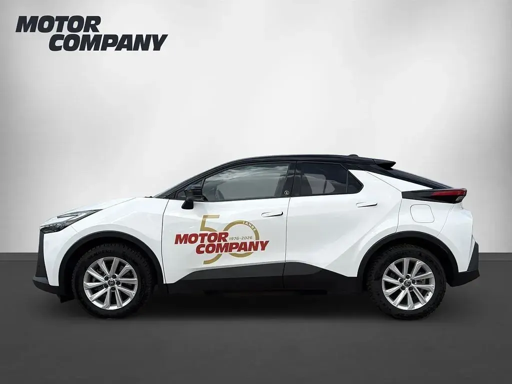 Gebraucht Toyota C-HR Team 223 PS (164 kW) 2024 Super white / black SUV