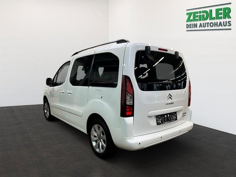 Gebraucht Citroën Berlingo SELECTION 120 PS (88 kW) 2017 Weiß Van / Kleinbus