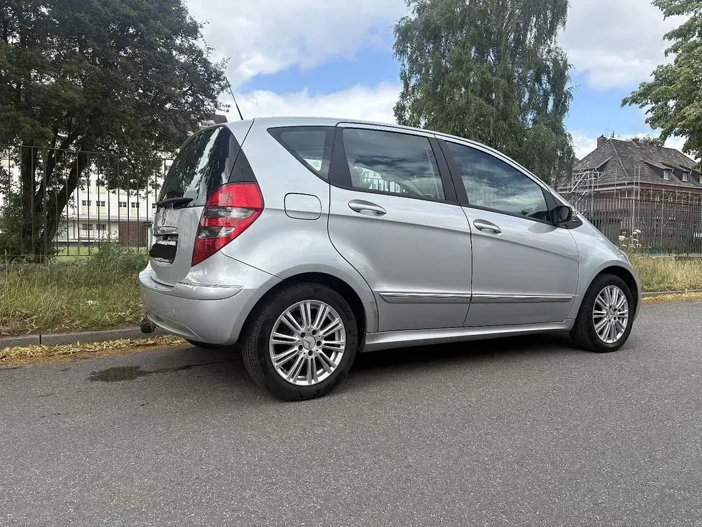 Gebraucht Mercedes A170 116 PS (85 kW) 2005 Polarsilber Limousine