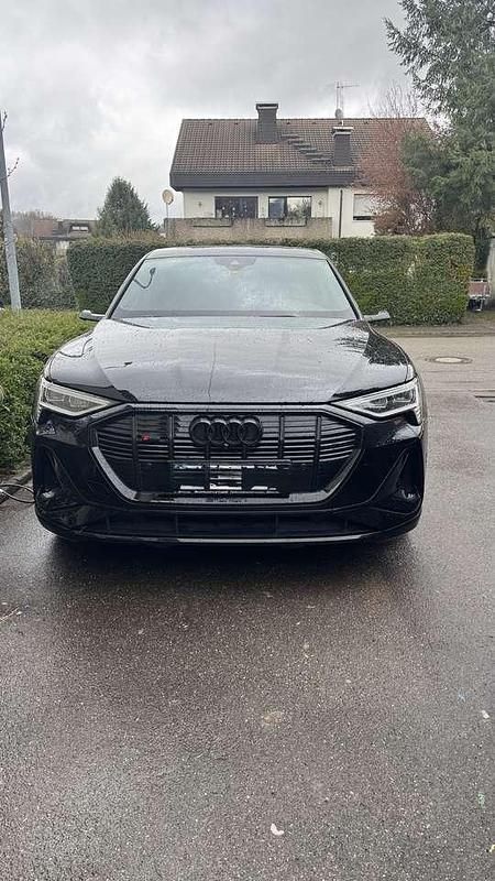 Gebraucht Audi e-tron S-Line 230 kW (313 PS) 2021 Schwarz SUV