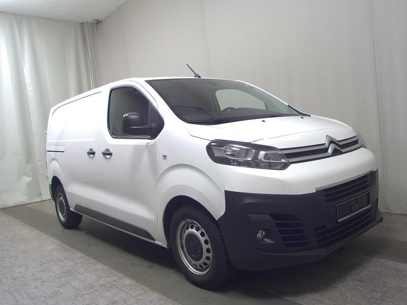 Gebraucht Citroën Jumpy 144 PS (105 kW) 2022 Weiß Van / Kleinbus