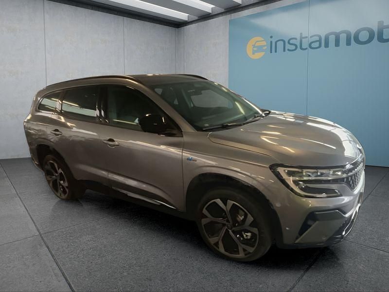 Neu Renault Espace 200 PS (147 kW) 2025 Grau Van / Kleinbus