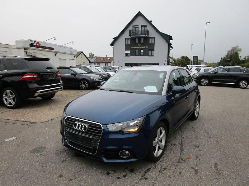 Blau Gebraucht 2014 Audi A1 Sportback Ambition Kleinwagen | 12.550 € (Fairer Preis) - Bild 1/4