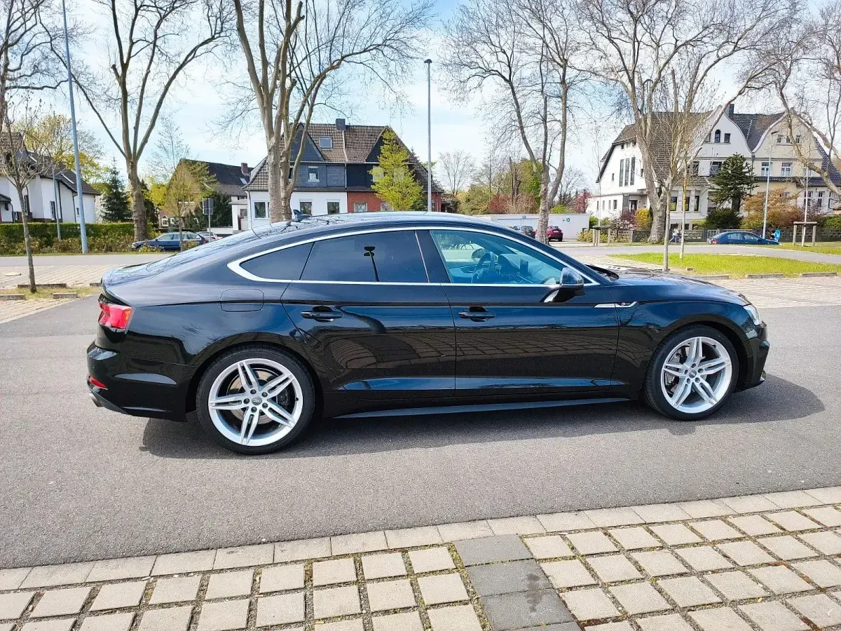 Gebraucht Audi A5 Ambiente 252 PS (185 kW) 2017 Schwarz Coupé