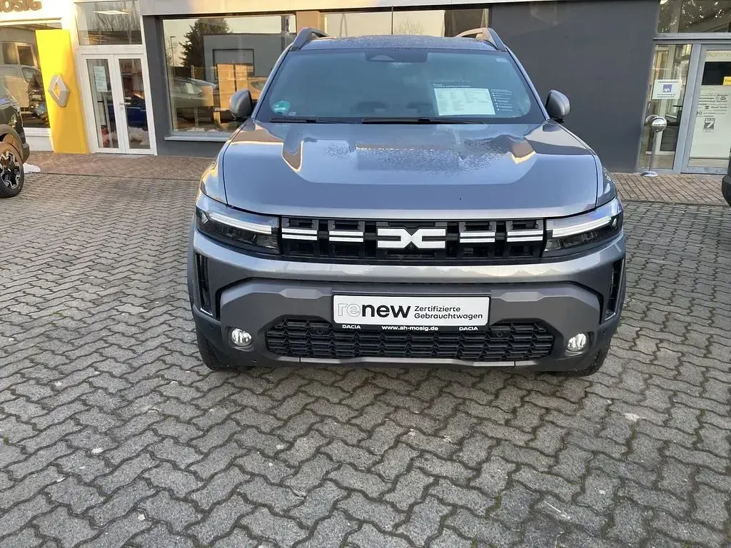 Używany Dacia Duster Journey 131 KM (96 kW) 2024 Szary SUV