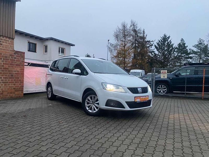 Rein weiss Gebraucht 2020 Seat Alhambra Style Van / Kleinbus | 25.499 € (Guter Preis) - Bild 1/4