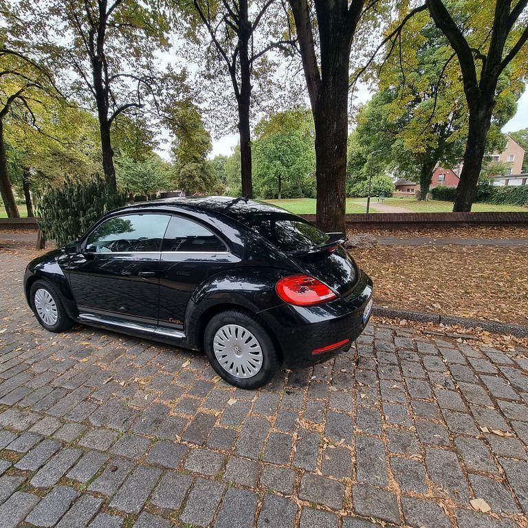 Schwarz Gebraucht 2014 VW Beetle Cup Limousine | 10.500 € - Bild 1/4
