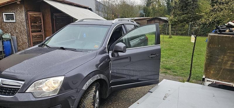 Gebraucht Opel Antara 163 PS (119 kW) 2014 Schwarz SUV