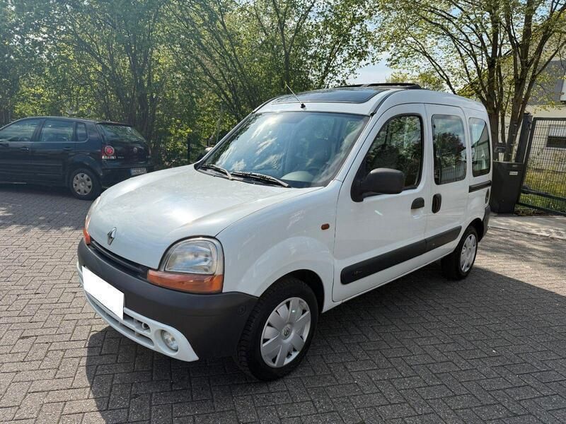 Weiß Gebraucht 2002 Renault Kangoo Liberty Van / Kleinbus | 950 € (Fairer Preis) - Bild 1/4