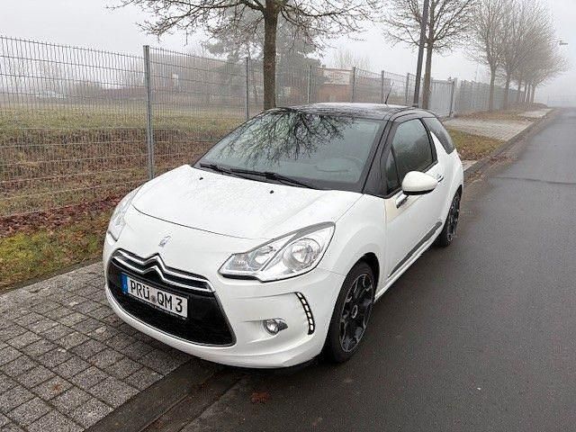 Gebraucht Citroën DS3 Sport Chic 150 PS (110 kW) 2013 Weiß Limousine