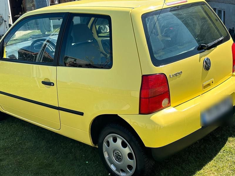 Gebraucht VW Lupo 50 PS (36 kW) 2000 Gelb Kleinwagen