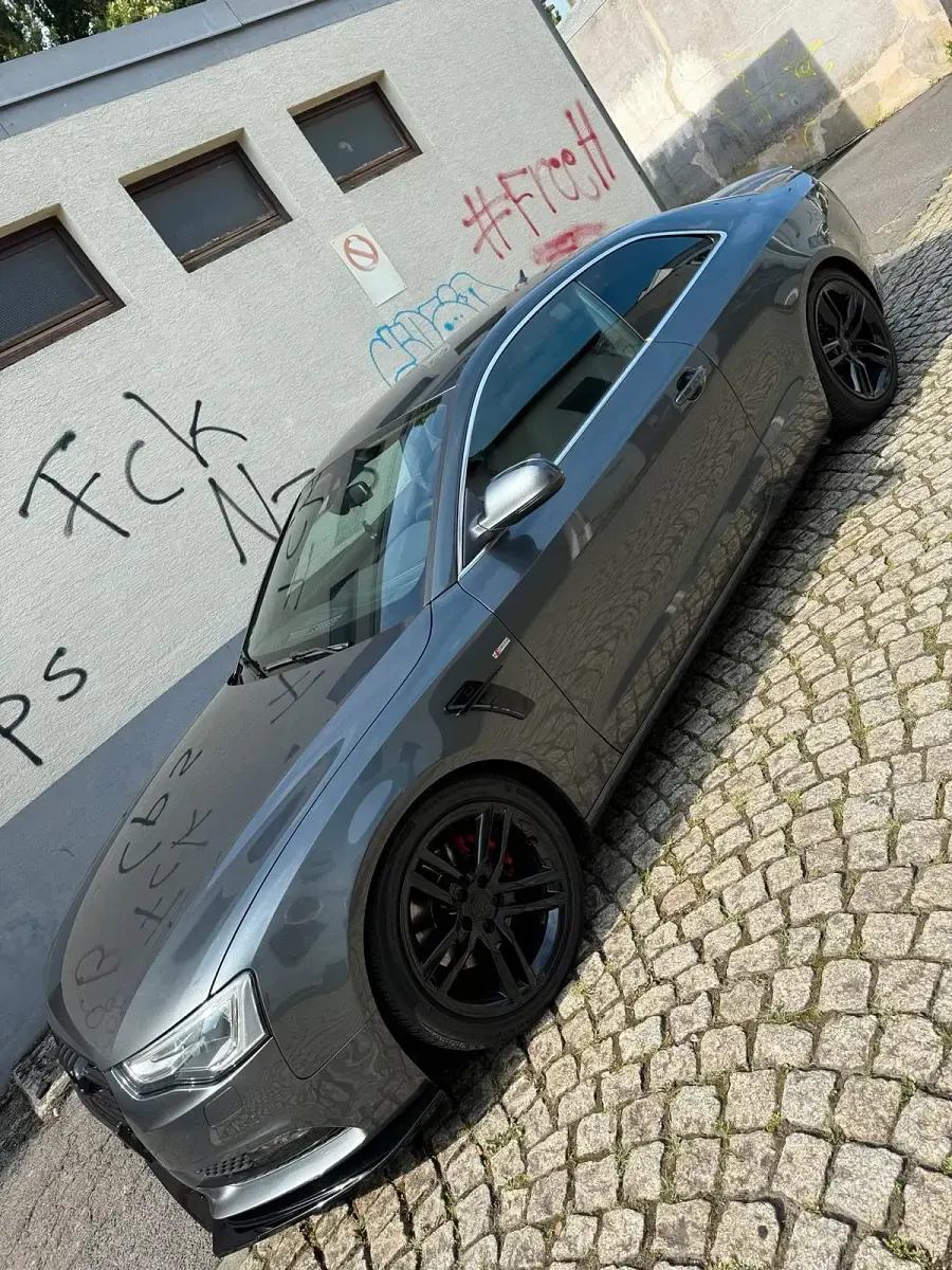 Gebraucht Audi A5 S-Line 170 PS (125 kW) 2012 Grau Coupé