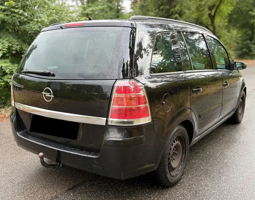 Gebraucht Opel Zafira Edition 105 PS (77 kW) 2006 Schwarz Van / Kleinbus