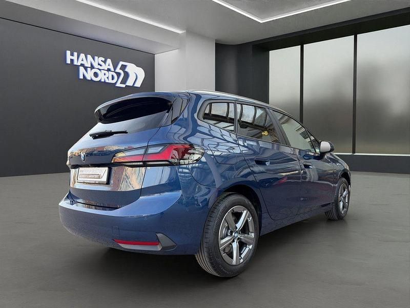 Gebraucht BMW 220 Active Tourer 170 PS (125 kW) 2025 Blau Van / Kleinbus