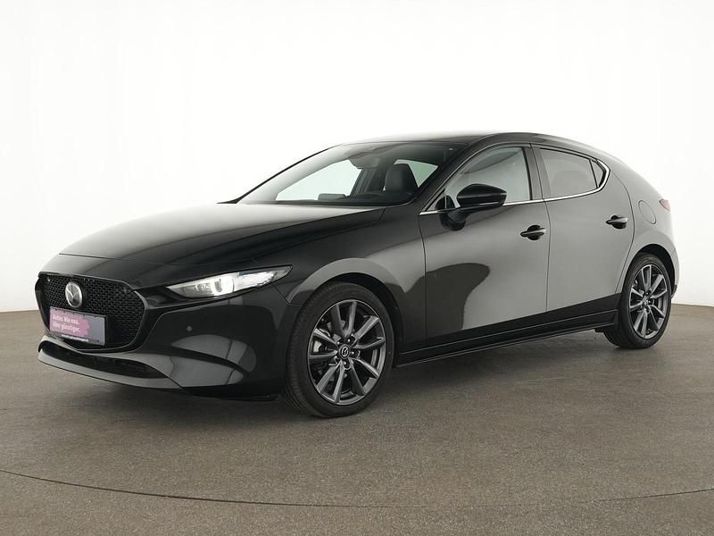 Jet black Gebraucht 2021 Mazda 3 Selection Limousine | 22.380 € (Etwas zu teuer) - Bild 1/4