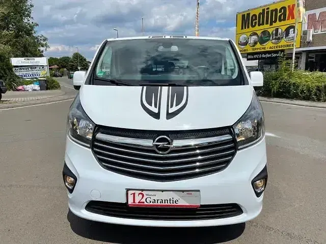 Gebraucht Opel Vivaro Sport 125 PS (91 kW) 2017 Weiß Van / Kleinbus