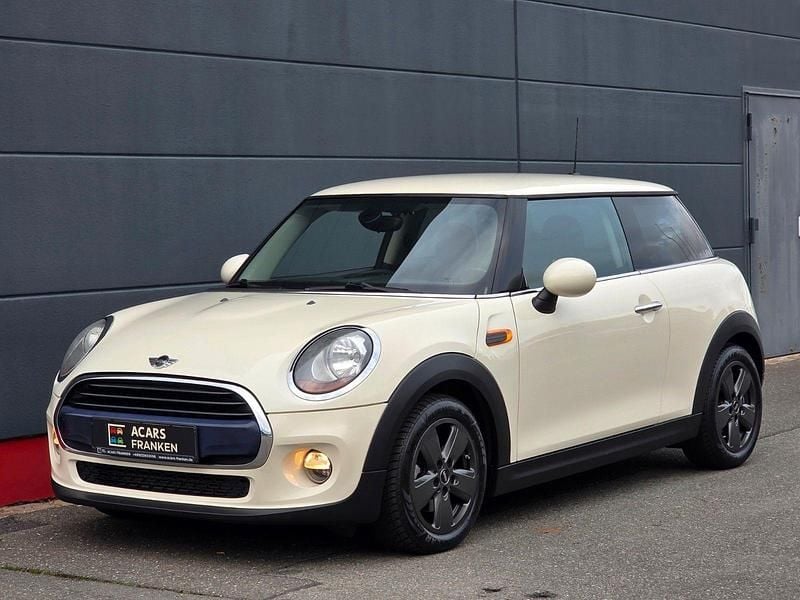 Weiß Gebraucht 2015 Mini Cooper Coupé Coupé | 9.499 € (Guter Preis) - Bild 1/4