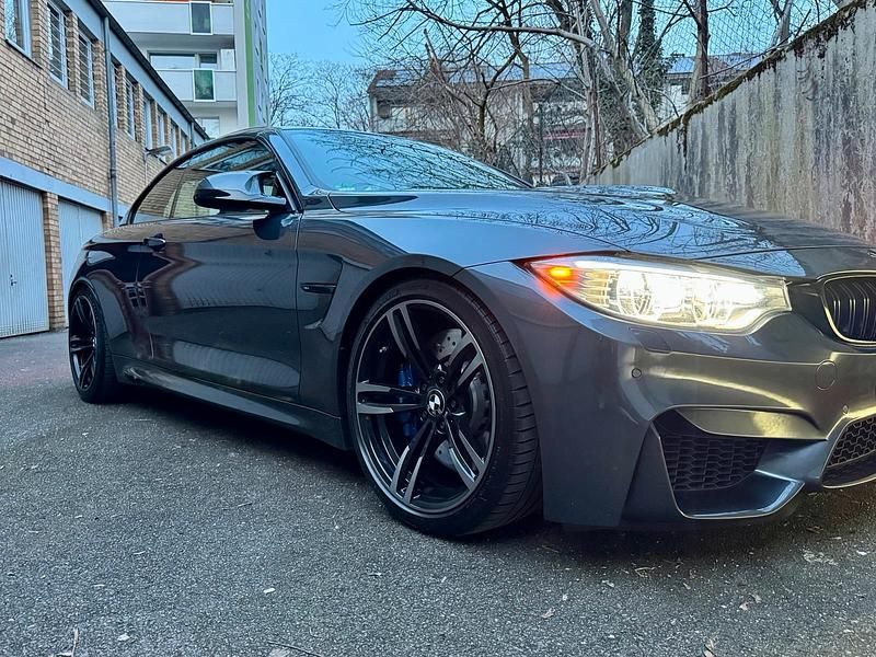 Gebraucht BMW M4 Cabriolet Shadowline 431 PS (317 kW) 2015 Grau Cabrio