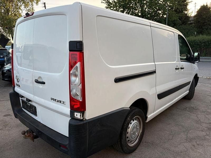 Gebraucht Toyota Proace 163 PS (119 kW) 2015 Weiß Van / Kleinbus