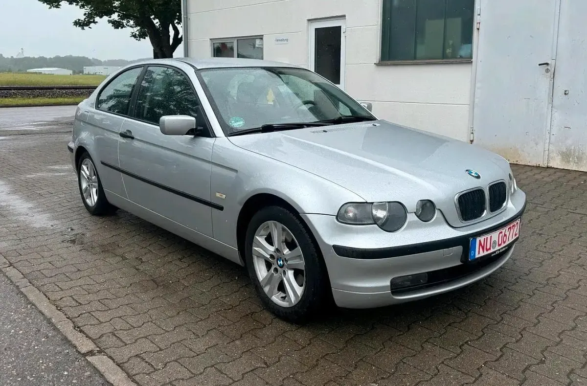 Gebraucht BMW 316 116 PS (85 kW) 2001 Grau Coupé