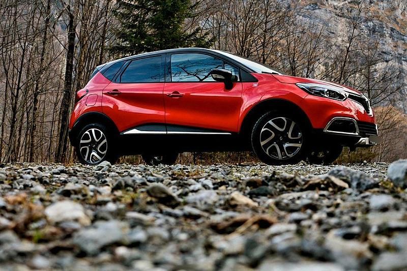 Gebraucht Renault Captur 90 PS (66 kW) 2014 Andere farben SUV