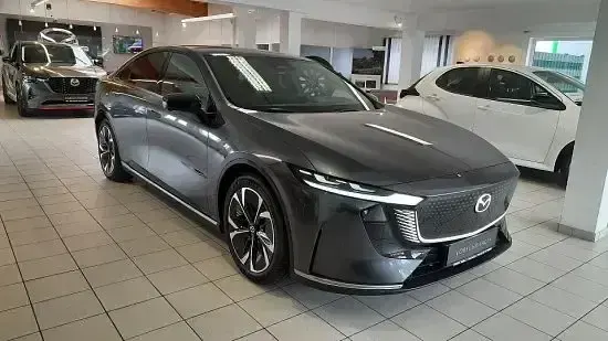 Gebraucht Mazda 6e Takumi-Line 189 kW (258 PS) 2025 Matrixgrau metallic Limousine