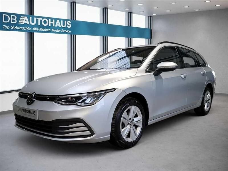 Silber Gebraucht 2023 VW Golf VIII Life Kombi | 19.860 € (Guter Preis) - Bild 1/4