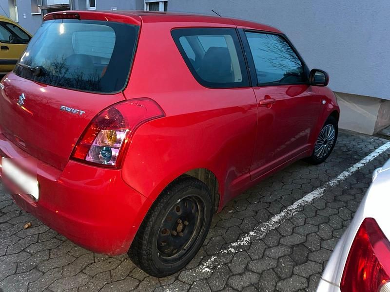 Gebraucht Suzuki Swift 88 PS (64 kW) 2008 Rot Kleinwagen