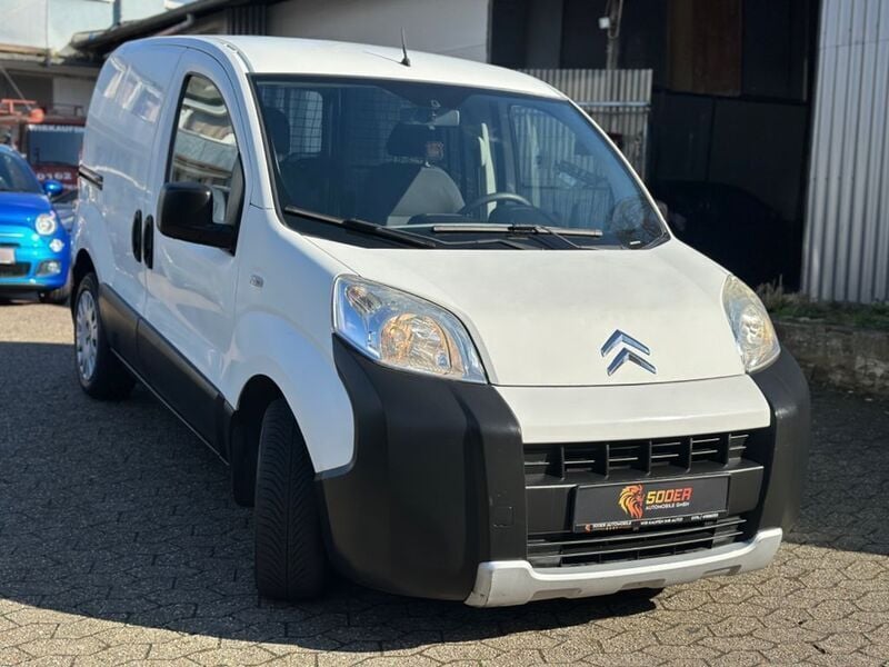 Gebraucht Citroën Nemo 75 PS (55 kW) 2012 Lack weiss banquise/deckende l Van / Kleinbus