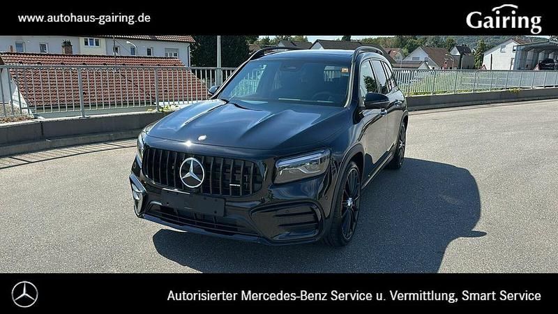 Schwarz Gebraucht 2025 Mercedes GLB35 AMG SUV | 74.900 € - Bild 1/4