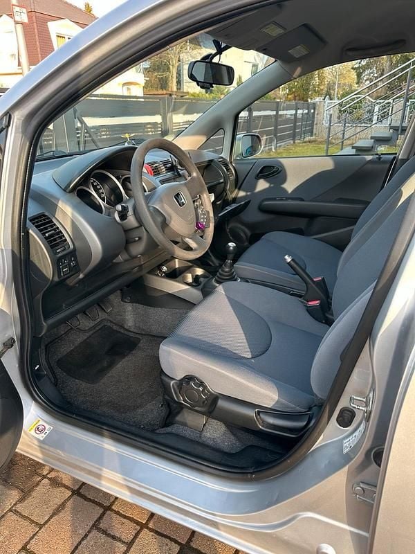 Gebraucht Honda Jazz 77 PS (56 kW) 2005 Silber Kleinwagen