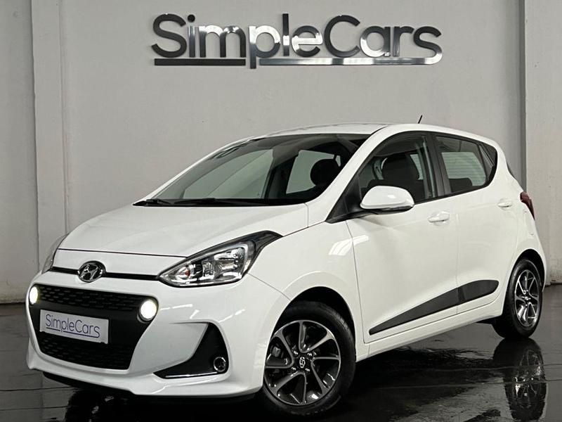 Weiß Gebraucht 2020 Hyundai i10 Kleinwagen | 13.980 € (Fairer Preis) - Bild 1/4