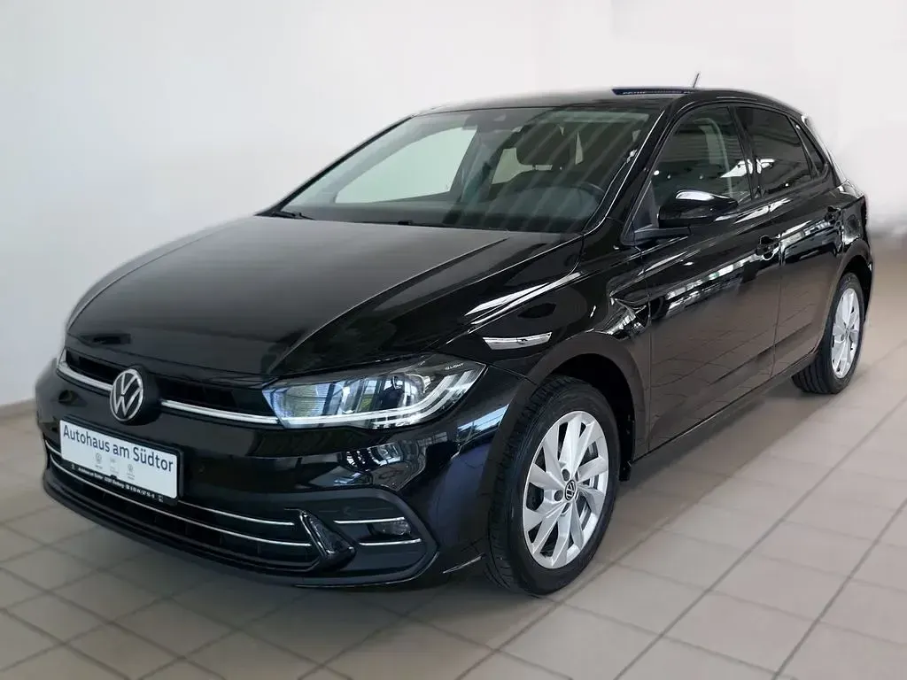 Second-hand VW Polo Style 95 CP (69 kW) 2022 Negru Hatchback