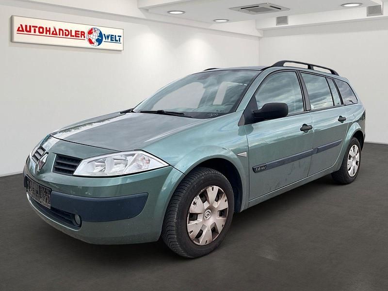 Grün Gebraucht 2003 Renault Mégane GrandTour Kombi | 1.199 € (Superpreis) - Bild 1/3