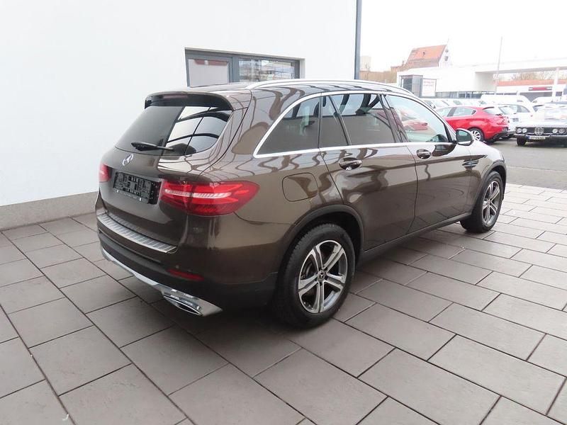 Gebraucht Mercedes GLC350 258 PS (189 kW) 2018 Braun SUV