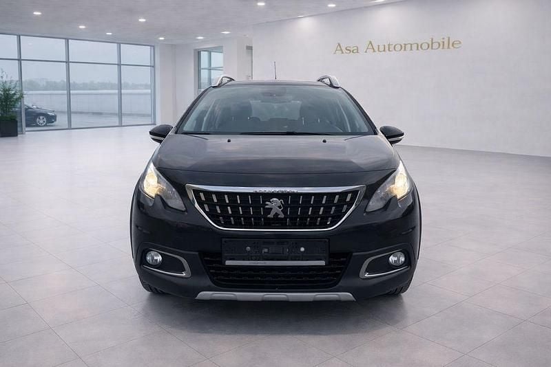 Gebraucht Peugeot 2008 Allure 131 PS (96 kW) 2017 Noir perla nera SUV