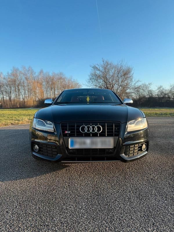 Schwarz Gebraucht 2011 Audi S5 Coupé | 14.700 € (Guter Preis) - Bild 1/4