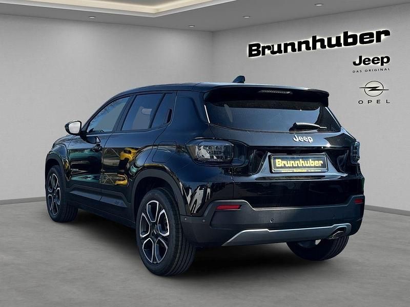 Neu Jeep Avenger Summit 110 PS (80 kW) 2026 Schwarz SUV