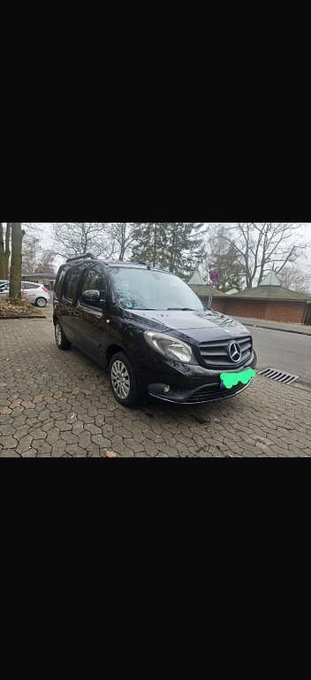 Gebraucht Mercedes Citan 112 114 PS (83 kW) 2017 Schwarz Kombi
