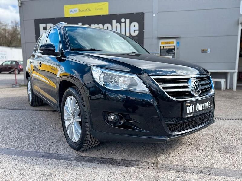 Schwarz Gebraucht 2007 VW Tiguan SUV | 7.899 € (Teuer) - Bild 1/4