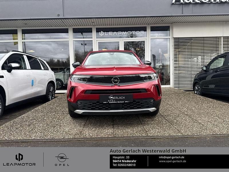 Gebraucht Opel Mokka-e Elegance 100 kW (136 PS) 2022 Power rot/kosmos rot SUV