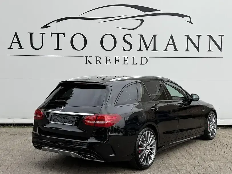 Gebraucht Mercedes C43 AMG AMG 367 PS (269 kW) 2017 Schwarz Kombi