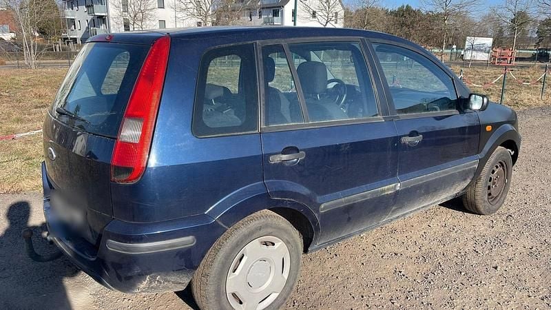 Gebraucht Ford Fusion 80 PS (58 kW) 2003 Blau Kleinwagen