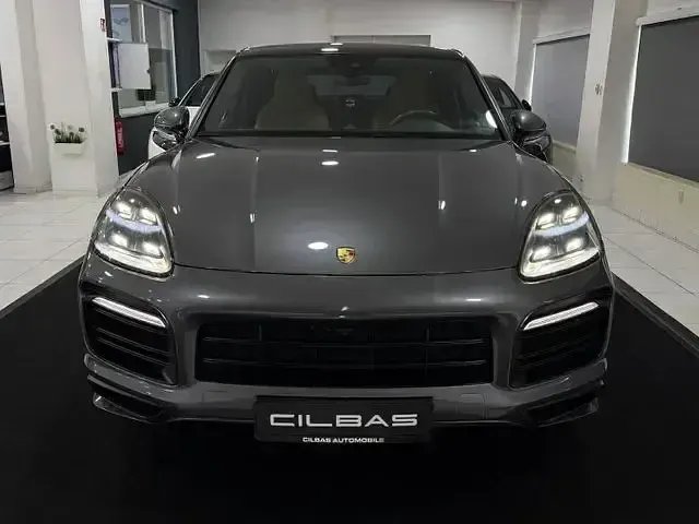 Gebraucht Porsche Cayenne Coupe GTS Sport 460 PS (338 kW) 2022 Quarzitgraumetallic SUV