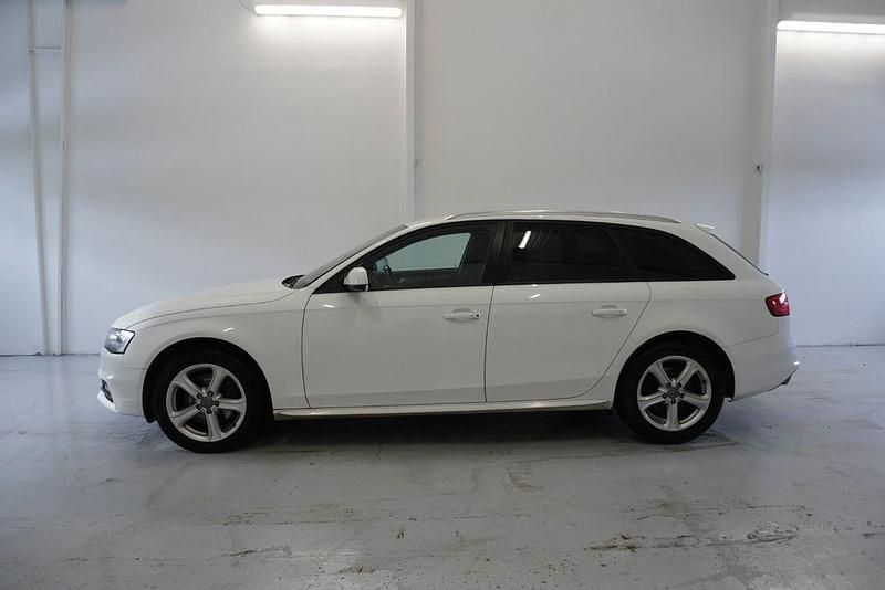 Gebraucht Audi A4 S-Line 204 PS (150 kW) 2014 Weiß Limousine