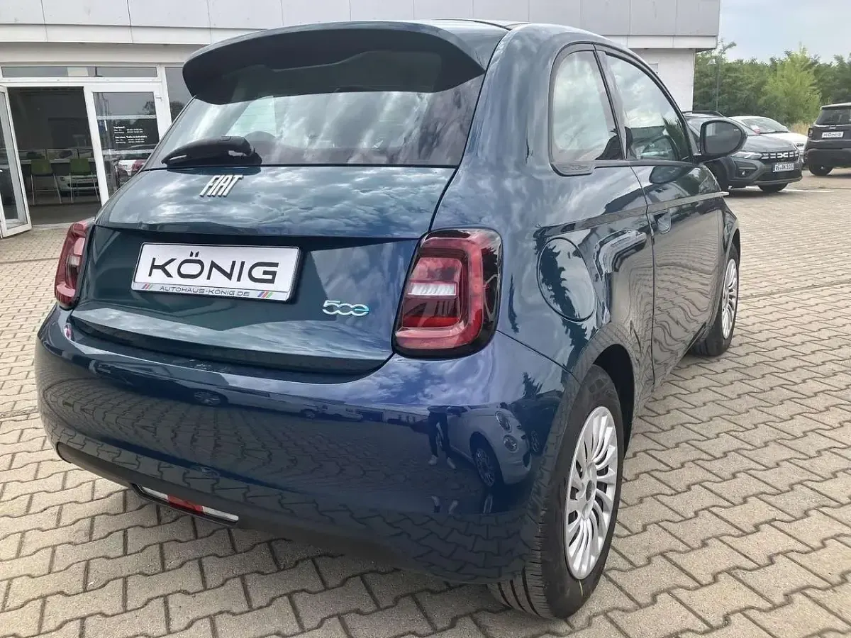 Gebraucht Fiat 500e 86 kW (118 PS) 2023 Grün Kleinwagen