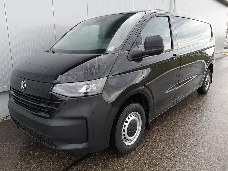 Neu VW T6.1 100 kW (136 PS) 2026 Midnight black metallic Van