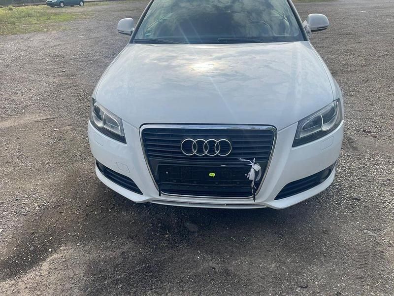 Silber Gebraucht 2009 Audi A3 Cabriolet Attraction Cabrio | 5.450 € (Superpreis) - Bild 1/4