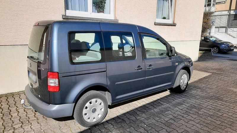 Gebraucht VW Caddy 105 PS (77 kW) 2010 Grau Van / Kleinbus