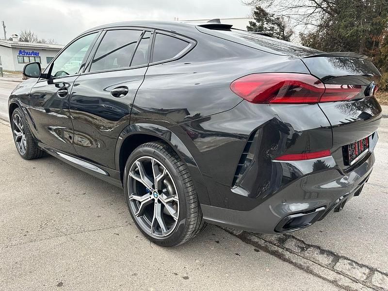 Gebraucht BMW X6 M Sport 340 PS (250 kW) 2021 Schwarz SUV